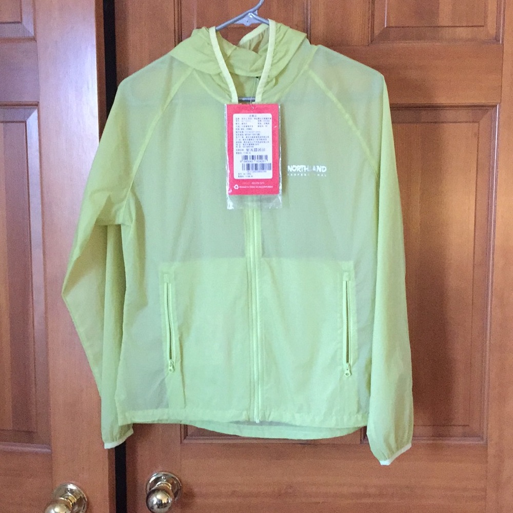 Running jacket/windbreaker